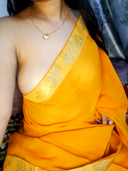 /2026-07-05 20-16/@TN_ADULT_DESI_MAIN hotty_liza_Teasing_in_Yellow_Saree_on_StripChat_Live.mp4
